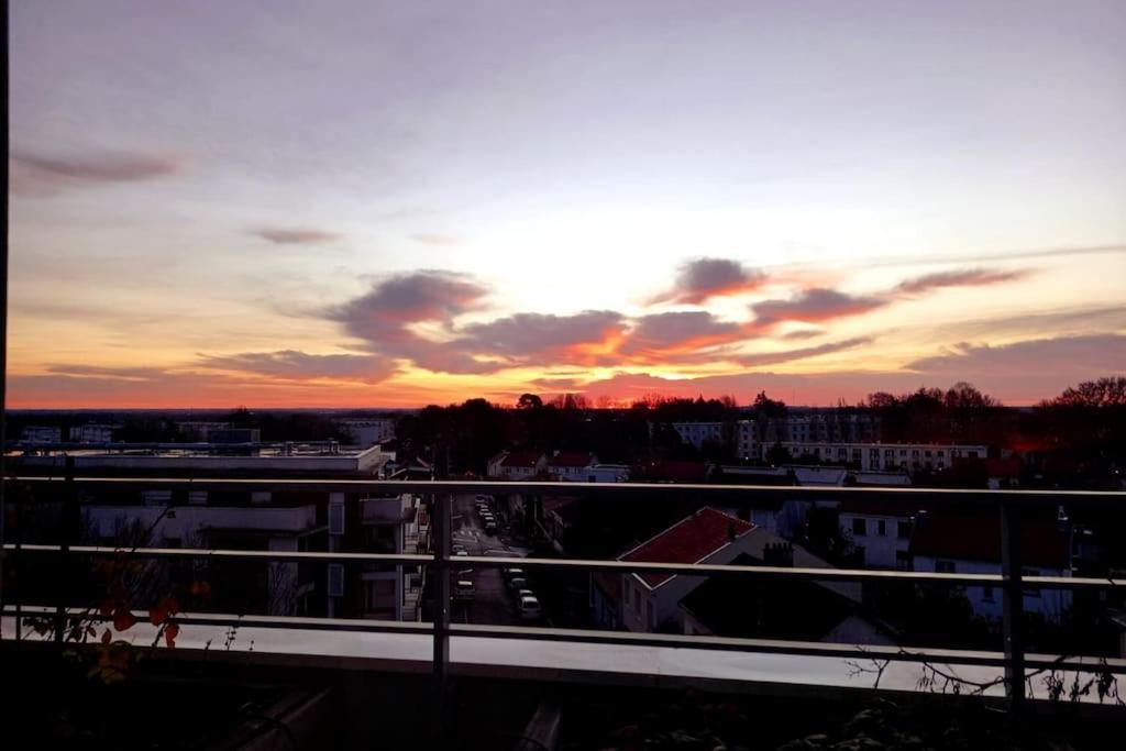 Le Nid : Rooftop Moderne Surplombant La Ville Nantes Eksteriør billede